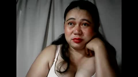 pinaymama12345 online show from 11.29.25