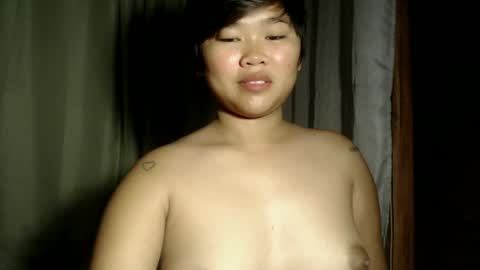 Snapshot of pinayprincesslyn chatting on 06.11.26 Lyn the Lesbian online show from 06.11.26