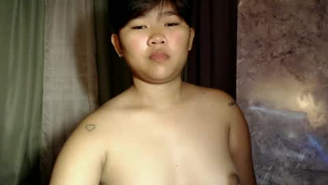 Snapshot of pinayprincesslyn chatting on 06.22.26 Lyn the Lesbian online show from 06.22.26