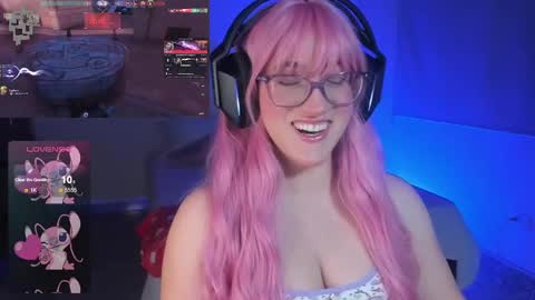 Snapshot of pink_angell chatting on 01.23.25 Emilly Santis online show from 01.23.25