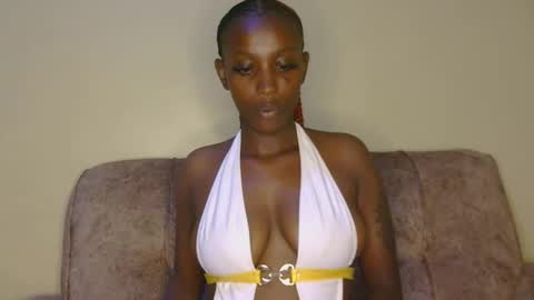 pink_cushy online show from 03.10.26