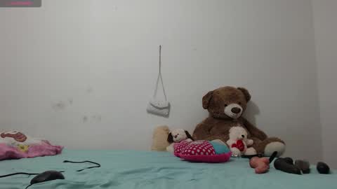 pink_love_25 online show from 02.27.26