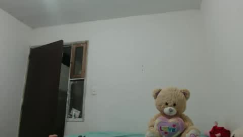 pink_love_25 online show from 03.18.26