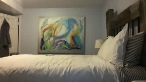 Pink Camerra online show from 02.16.25