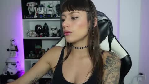 Emily online show from 02.05.26