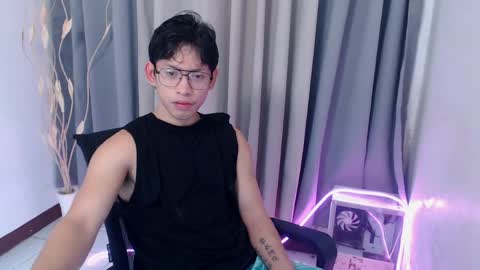 Snapshot of pinkcock_froi chatting on 05.31.26 froi online show from 05.31.26