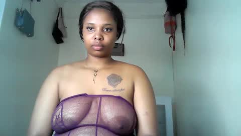 Pinkie online show from 12.19.25