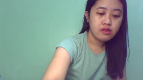 Hi  its me shine  online show from 02.15.25