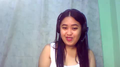 Hi  its me shine  online show from 02.28.25