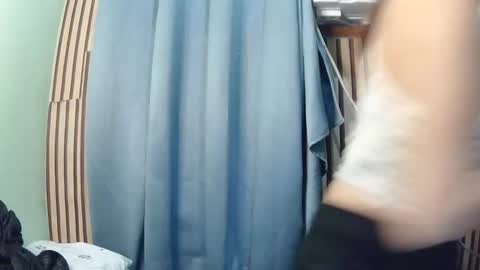 Hi  its me shine  online show from 03.24.26