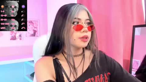 PINKK online show from 10.01.25