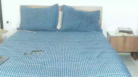 Pamela Ston online show from 01.04.25