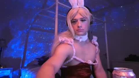 pinkpillbambi online show from 11.13.25