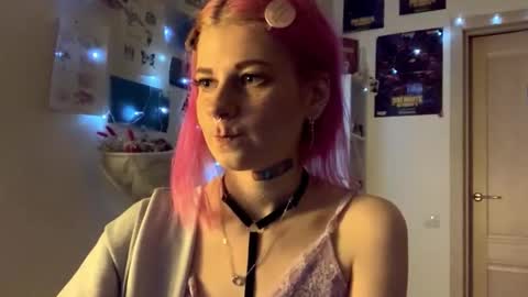 Sara online show from 09.17.25