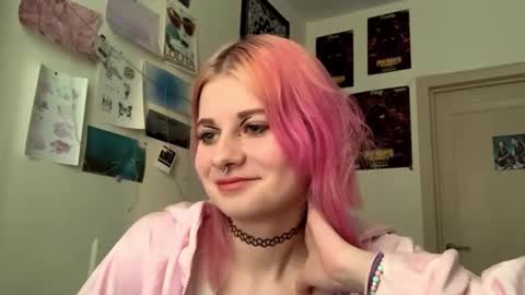 Sara online show from 10.04.25