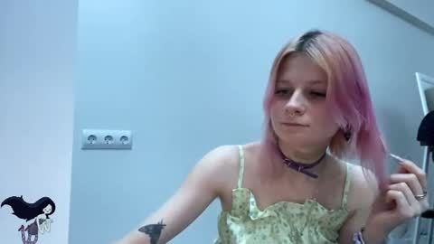 Sara online show from 10.23.25