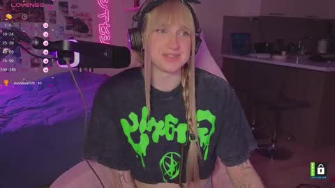 pinkvenom_ online show from 03.05.26