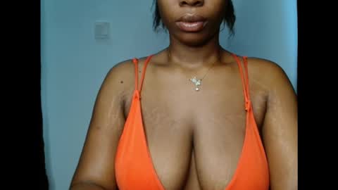 Snapshot of pinkxsugar chatting on 10.18.25 pinkxsugar online show from 10.18.25