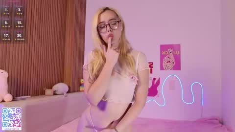 Pinky online show from 09.30.25