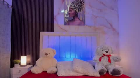 Peachy online show from 11.23.25