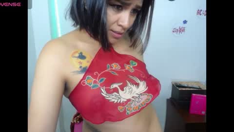 Snapshot of pinky_pinky_ chatting on 07.27.26 VIOLETA LOPEZ online show from 07.27.26