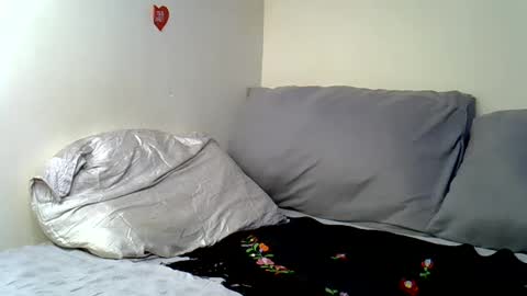 Snapshot of pinky_sexydoll chatting on 06.19.26 PINKY online show from 06.19.26