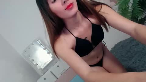 Snapshot of pinky_web03 chatting on 12.14.25 pinky_web03 online show from 12.14.25