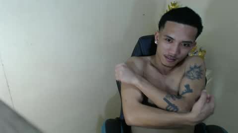 Snapshot of pinoy_daksxxx chatting on 12.03.25 pinoy_daksxxx online show from 12.03.25