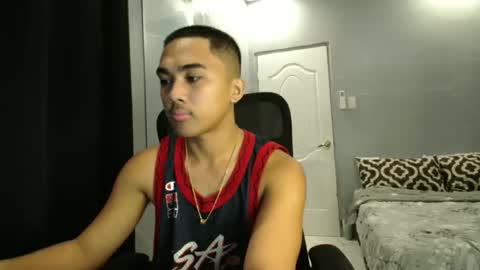 Adrianne online show from 09.28.25