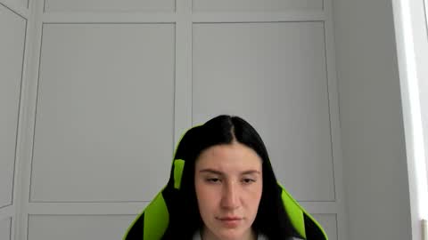 Snapshot of piper_smilee chatting on 05.22.26 Piper online show from 05.22.26