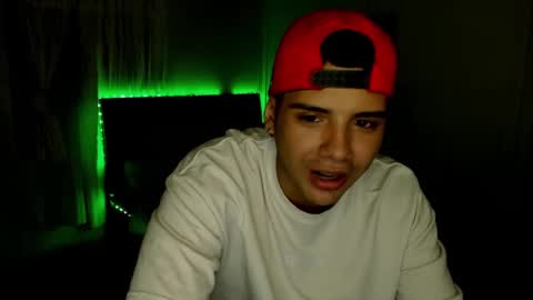 Snapshot of piperodriguez_ chatting on 01.25.25 Pipe Rodriguez online show from 01.25.25