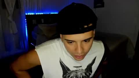 Snapshot of piperodriguez_ chatting on 01.27.25 Pipe Rodriguez online show from 01.27.25