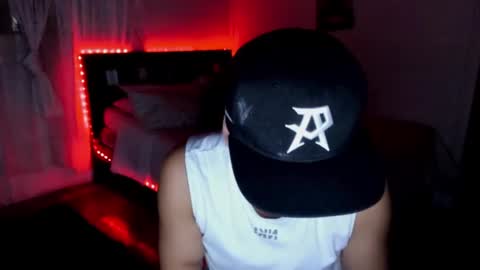 Snapshot of piperodriguez_ chatting on 02.02.25 Pipe Rodriguez online show from 02.02.25