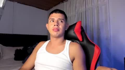 Snapshot of piperodriguez_ chatting on 02.23.25 Pipe Rodriguez online show from 02.23.25