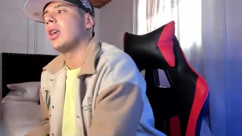 Snapshot of piperodriguez_ chatting on 02.27.25 Pipe Rodriguez online show from 02.27.25