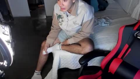 Snapshot of piperodriguez_ chatting on 03.02.25 Pipe Rodriguez online show from 03.02.25