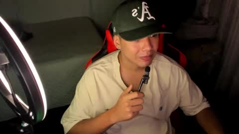 Snapshot of piperodriguez_ chatting on 03.08.25 Pipe Rodriguez online show from 03.08.25