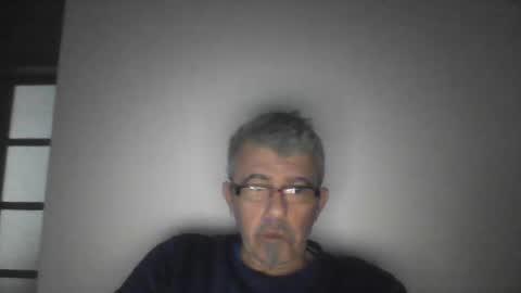 Snapshot of pipi2704 chatting on 01.11.25 pipi2704 online show from 01.11.25