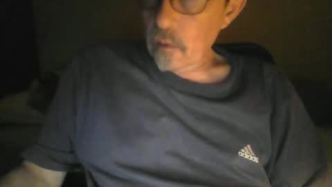 Snapshot of pipi2704 chatting on 01.18.25 pipi2704 online show from 01.18.25