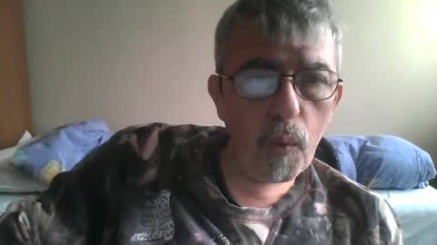 Snapshot of pipi2704 chatting on 01.19.25 pipi2704 online show from 01.19.25