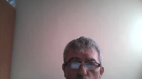 Snapshot of pipi2704 chatting on 02.02.25 pipi2704 online show from 02.02.25