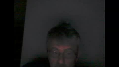 Snapshot of pipi2704 chatting on 02.05.25 pipi2704 online show from 02.05.25