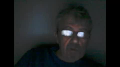 Snapshot of pipi2704 chatting on 02.06.25 pipi2704 online show from 02.06.25