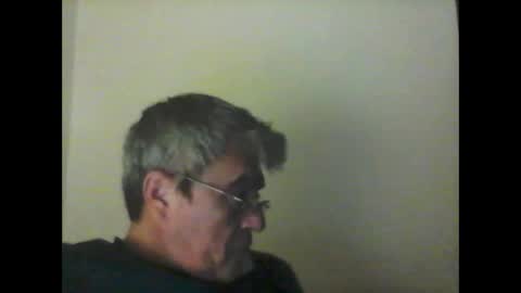 Snapshot of pipi2704 chatting on 02.26.25 pipi2704 online show from 02.26.25