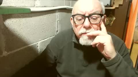 pippetta1 online show from 11.24.25