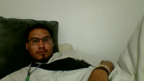 pirahna1012 online show from 08.04.26