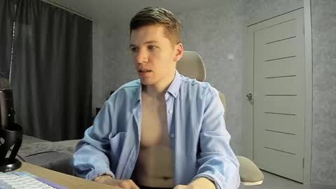 Pierre online show from 04.04.26