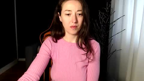 piscesgirl06 online show from 11.19.25