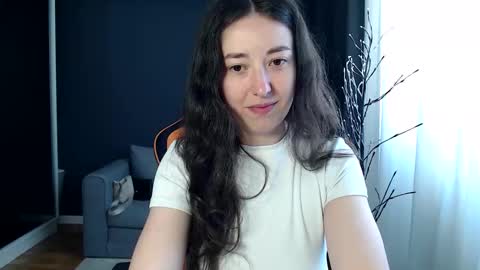 piscesgirl06 online show from 04.17.26