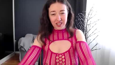 Snapshot of piscesgirl06 chatting on 05.05.26 piscesgirl06 online show from 05.05.26